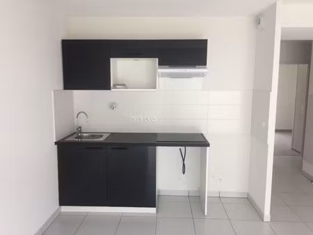a louer dans residence 2019 t3 avec terrasse et parking