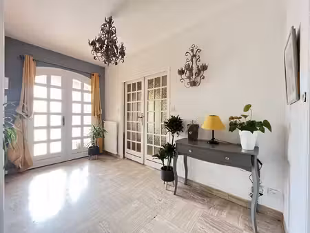 propriété de 182m² avec piscine sur 5500 m² de terrain