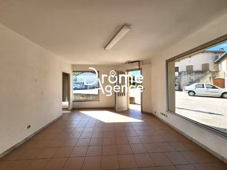 location local commercial 87m² alixan 26300