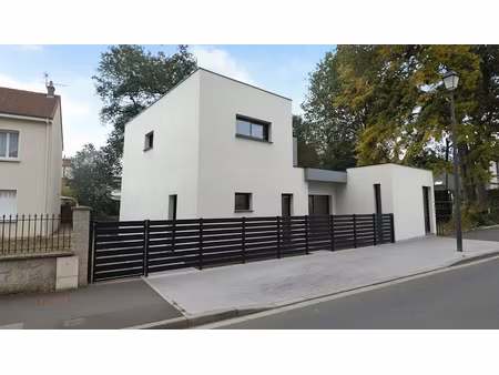vente maison neuve 5 pièces 113 m² à clichy-sous-bois (93390)  320 000 €