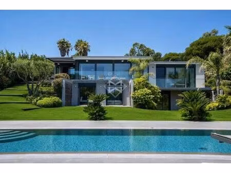 maison de luxe de 5 pièces en location à ramatuelle  france
