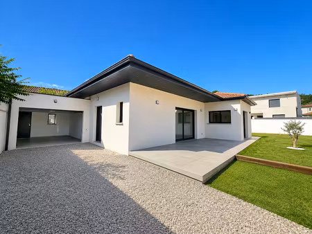 vente maison 4 pièces 117 m² à saint-maurice-l'exil (38550)  345 000 €
