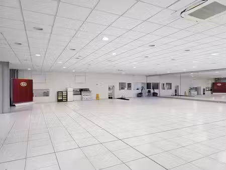 en vente local commercial – 636 000 € |bruay-la-buissière