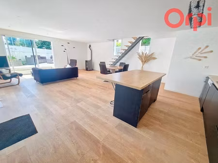 vente maison 4 pièces 110 m² à chateau-d'olonne (85180)  358 500 €