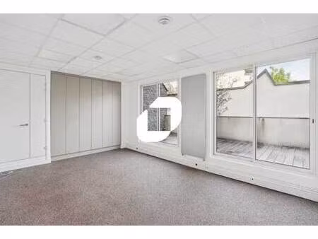 location bureaux 100 m² à 200 m²