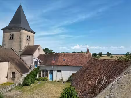 en exclusivité au coeur de l'auxois: ancien presbytère