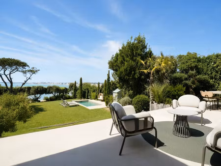 maison de luxe à vendre à saint-georges-de-didonne