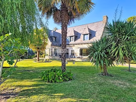maison de caractère en pierres 211 m² - terrain paysagé 2459 m² - proche dinan - dinard 20