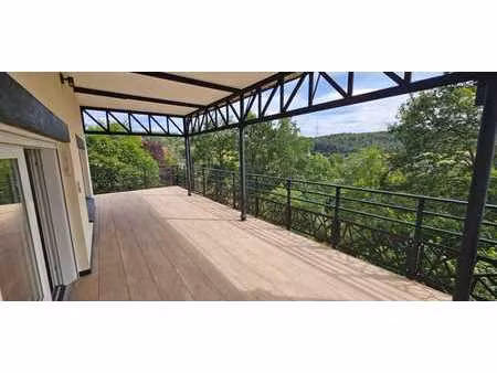 maison 3 ch. avec terrasse et beau jardin
