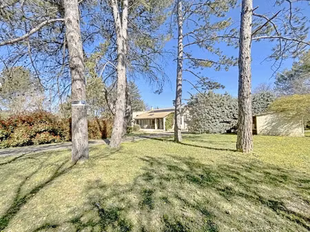 vente villa 8 pièces 201 m² à rians (83560)  579 000 €