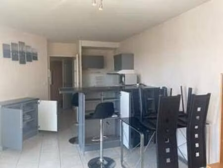 location appartement 2 pièces à rennes thabor (35000) : à louer 2 pièces / 38m² rennes tha