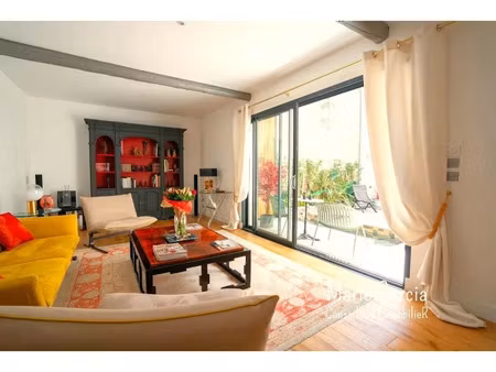 vente maison 6 pièces 204 m² à nimes (30000)  1 087 000 €