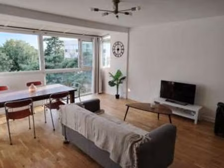 location appartement 5 pièces meublé à cholet (49300) : à louer 5 pièces meublé / 85m² cho