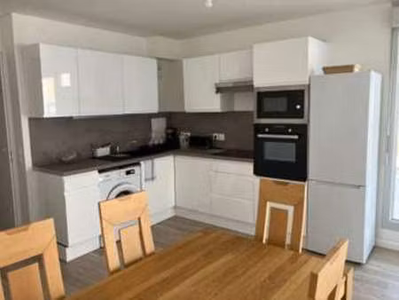 location appartement 3 pièces à meaux (77100) : à louer 3 pièces / 64m² meaux