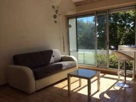 location appartement t1 à nîmes (30000) : à louer t1 / 24m² nîmes