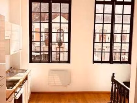 location appartement 3 pièces à douai (59500) : à louer 3 pièces / 60m² douai