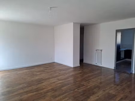 vente appartement 3 pièces 81 m² à foix (09000)  133 000 €