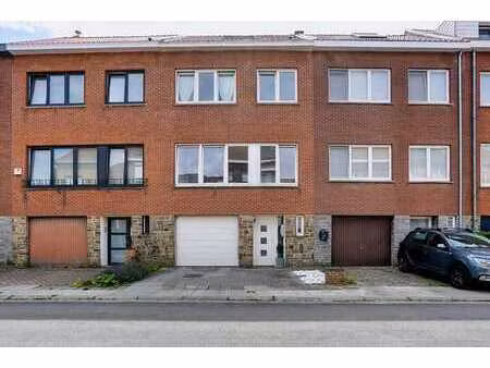 maison bel etage 3 ch avec jardin et garage - peb b