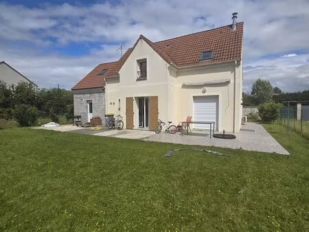 maison de village à savigny-sur-clairis (89150)