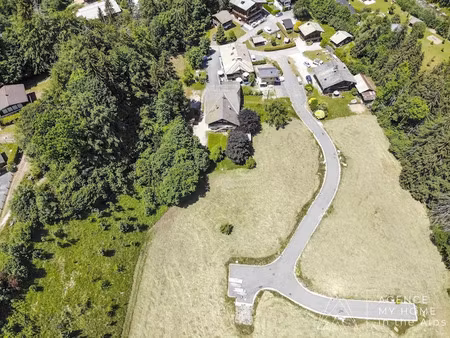 vente terrain 896 m² à montriond (74110)  575 000 €