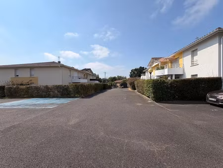 vente parking 15 m² à saint-sever (40500)  18 000 €