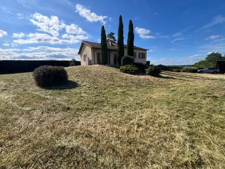 a vendre maison 5 chambres ouches 42155