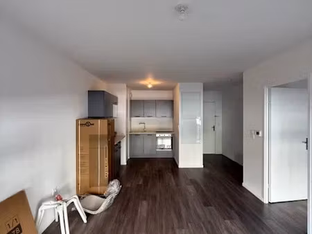 location meublée appartement 2 pièces 42 m² à beauvais (60000)  750 €