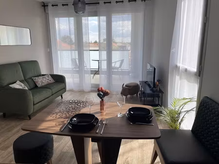location meublée appartement 3 pièces 63 m² à vertou (44120)  1 170 €