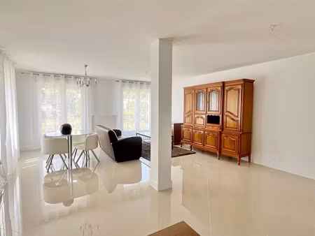 location appartement 3 pièces 94 m² à bezons (95870)  1 530 €