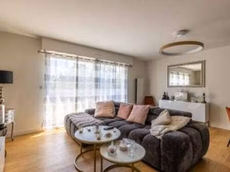 vente appartement 4 pièces à vern-sur-seiche (35770) : à vendre 4 pièces / 80m² vern-sur-s