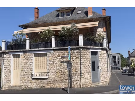 immeuble     73 m²