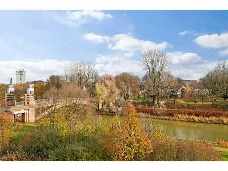 appartement de luxe 2 chambres avec vue sur l'eau