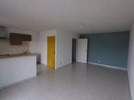 location appartement 4 pièces à bouguenais (44340) : à louer 4 pièces / 80m² bouguenais