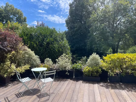 dans un environnement d'exception avec vue sur les étangs de corot !