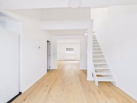 appartement à louer à jette € 900 (lq6un) - realtycare | zimmo