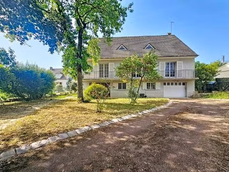 maison 8 pièces sur sous sol total provins proche ville haute