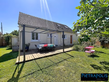maison individuelle - 133 m² surface utile - terrain 500 m²