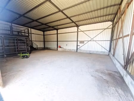 location local d’activités nice 06200 126m²