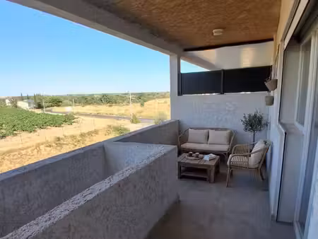 appartement t3 avec terrasse