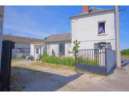 vente maison 5 pièces 102 m² à eppeville (80400)  90 000 €
