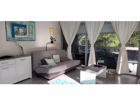 location appartement 1 pièce 39 m² à antibes (06160)
