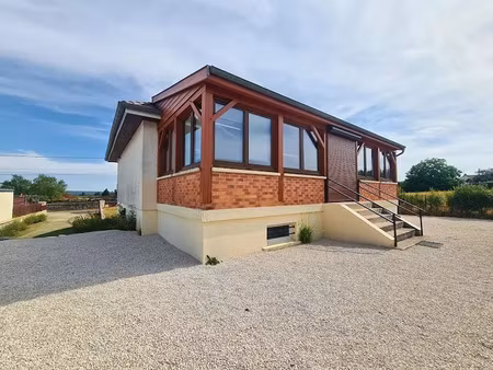 vente maison 5 pièces 111 m² à chaumont (52000)  150 000 €