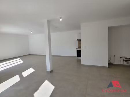 t4 trets résidence neuve terrasse jardin
