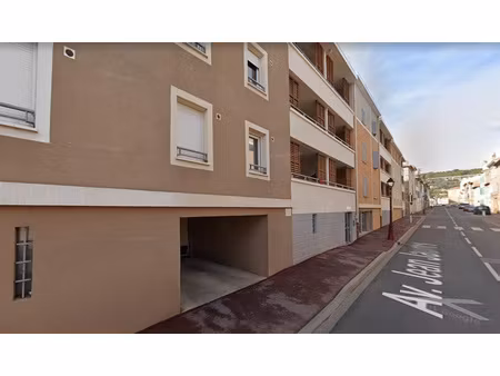 location parking les arcs 83460