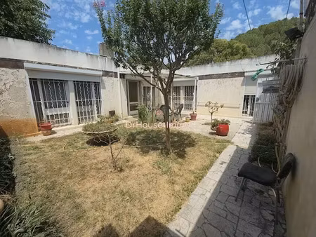 vente maison 5 pièces 104 m² à arles (13200)  235 000 €