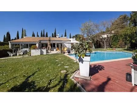 villa de luxe de 5 pièces en vente bouc-bel-air  provence-alpes-côte d'azur