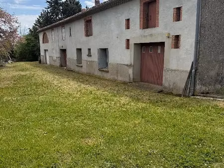 vente ferme 180 m² à lagarde (31290)  270 000 €