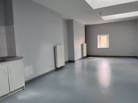 location appartement 3 pièces 63m²