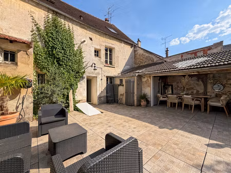 authentique maison de caractère avec jardin - au cœur de brie - potentiel profession libér