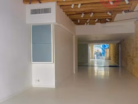 location locaux professionnels 74 m² à paris 3ème (75003)  nan €